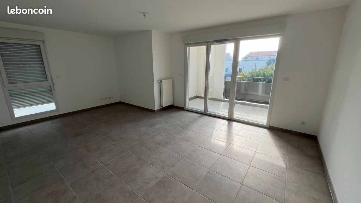 Appartement 3 pièces 76 m² · à Oullins-Pierre-Bénite · 76 m² · 1 081 €/mois
