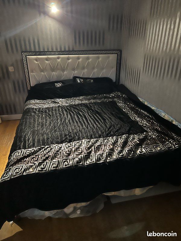 Chambre complette versace (image 1)