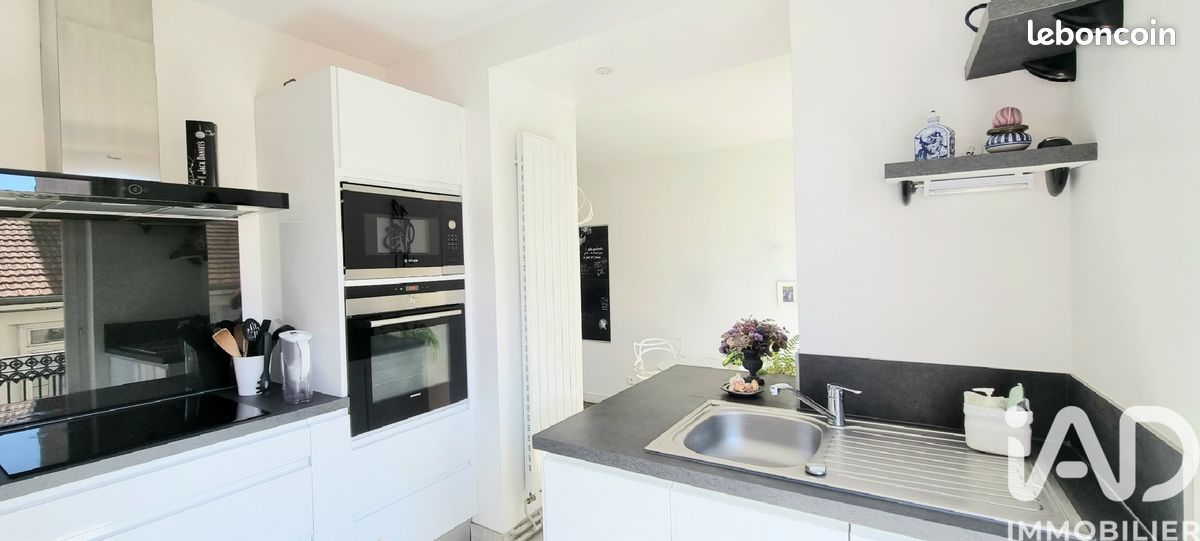 Appartement 4 pièces 178 m² · à Saint-Étienne · 178 m² · 229 000 €