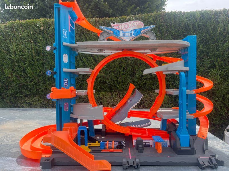 Circuit garage Hot weels ultimate (image 1)
