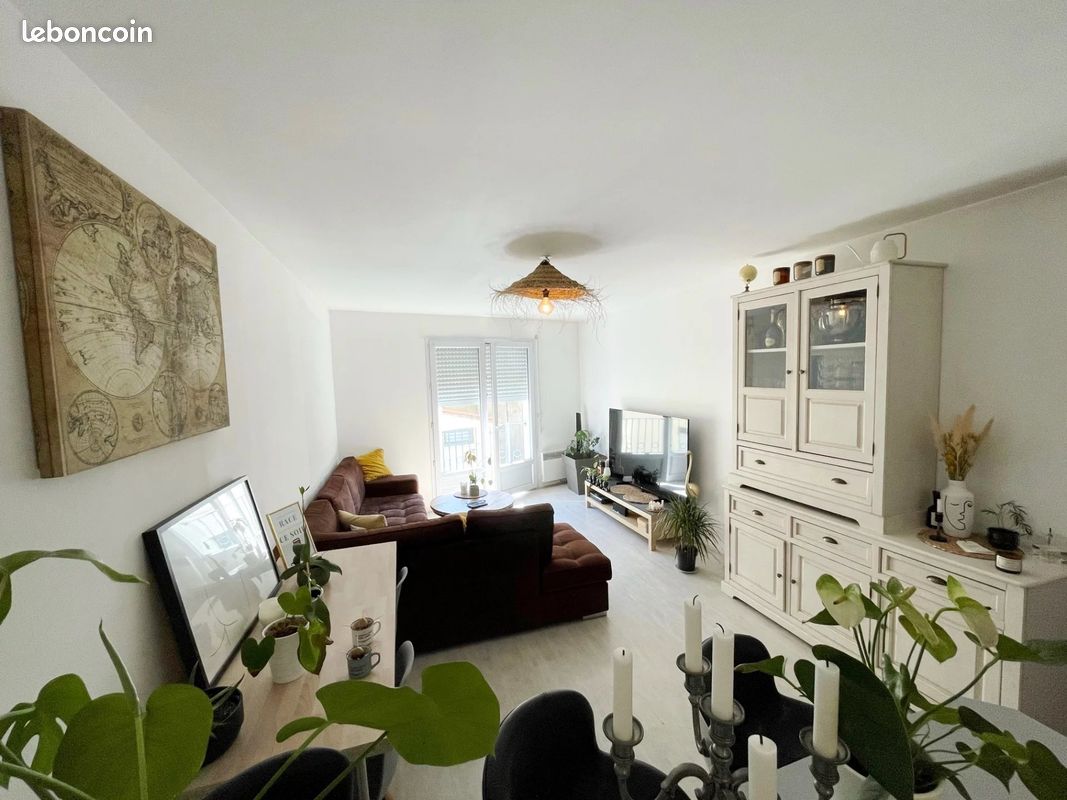 Appartement 4 pièces 72 m² · à Cholet · 72 m² · 640 €