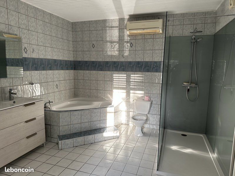 Maison 5 pièces 114 m² · à Contrexéville · 114 m² · 90 000 €