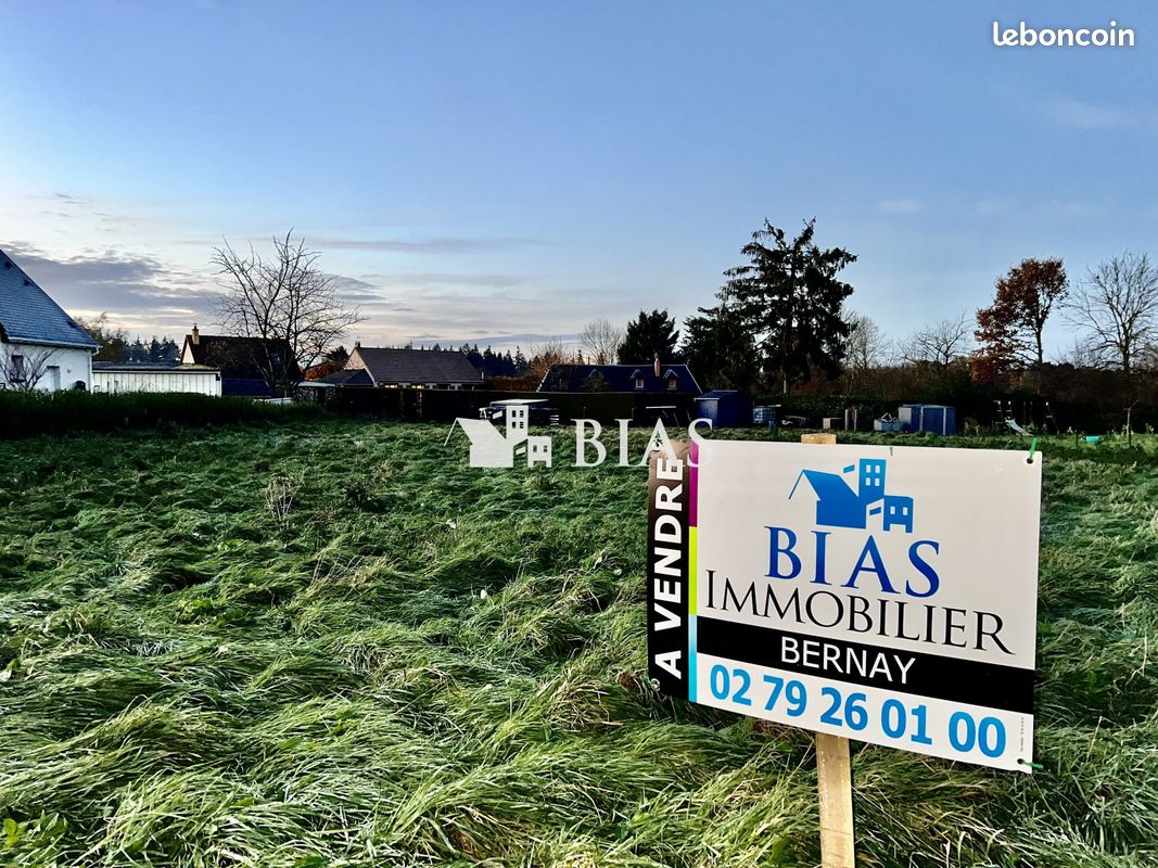 Terrain 1412 m² · à Brionne · 1 412 m² · 35 000 €