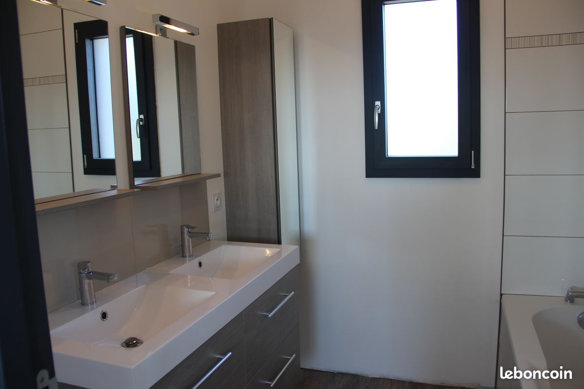 VILLA 3 ou 4 personnes à 350 m de la mer (image 6)