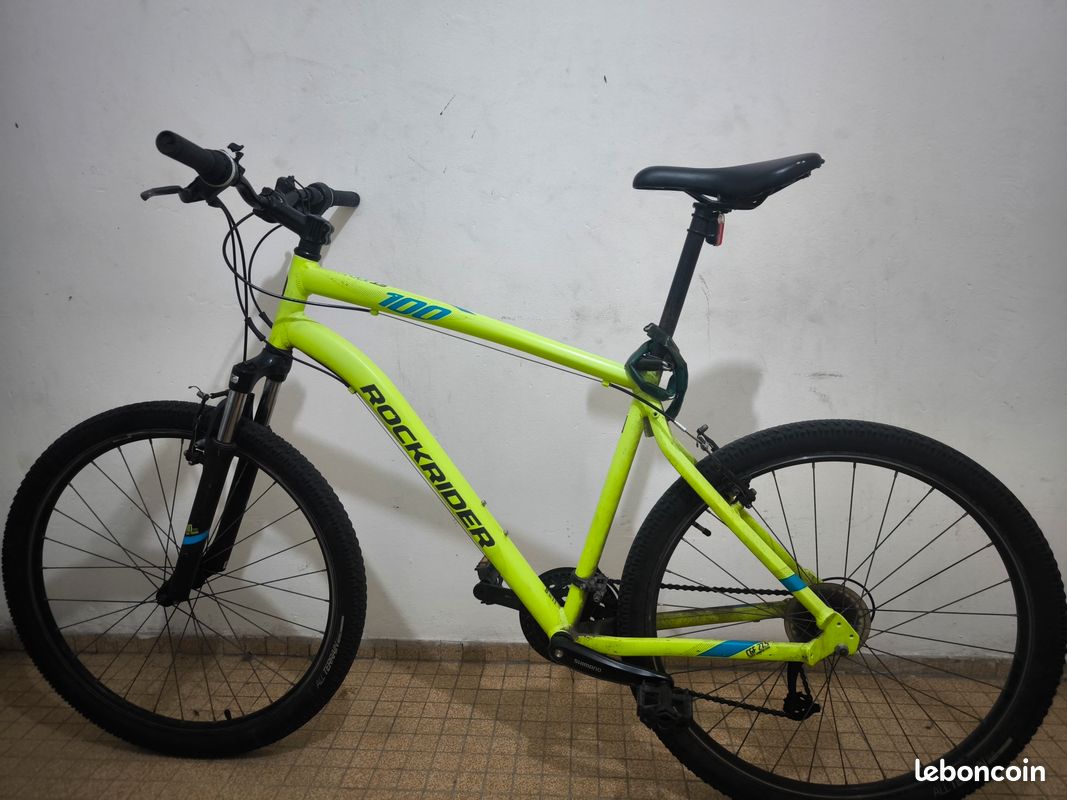 Vente d'un VTT ST 100 taille XL (185-200 cm) couleur jaune
