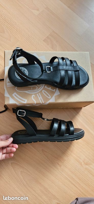 Sandale neuve noir Eram Chaussures