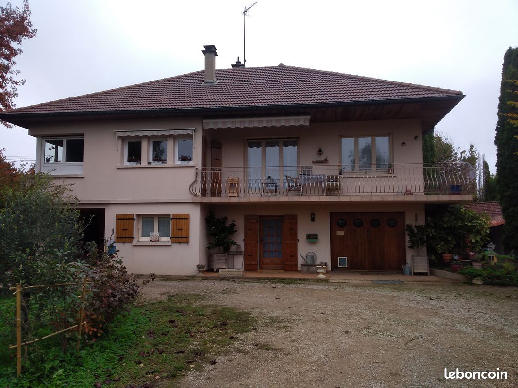 Maison 6 pièces 143 m² · à Louhans · 143 m² · 239 000 €
