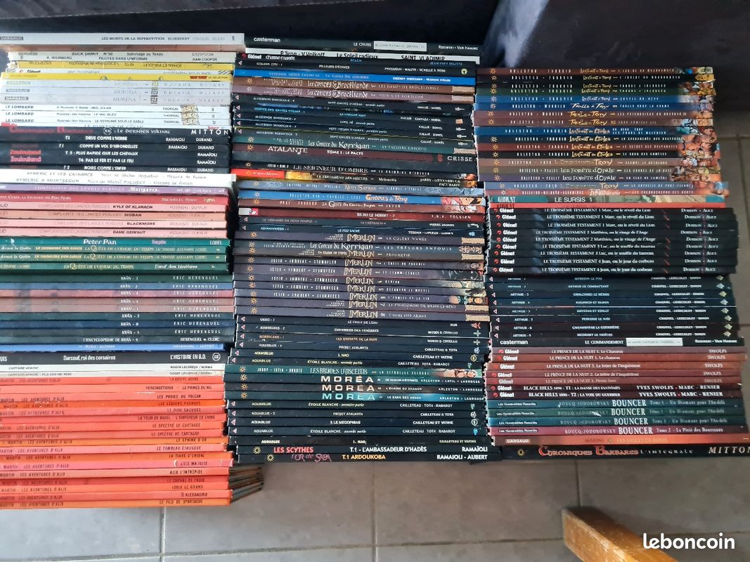 Lot de 160 bd trolls de troy et merlin plus le 3 ieme testament et le prince de la nuit et beaucoup (image 1)