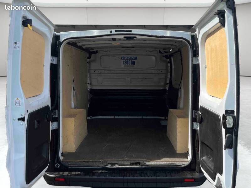 Renault Trafic FGN L1H1 3000 KG BLUE DCI 130 CONFORT (image 9)
