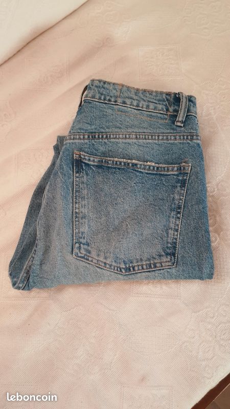Jean zara taille haute bleu ciel T40 (image 3)