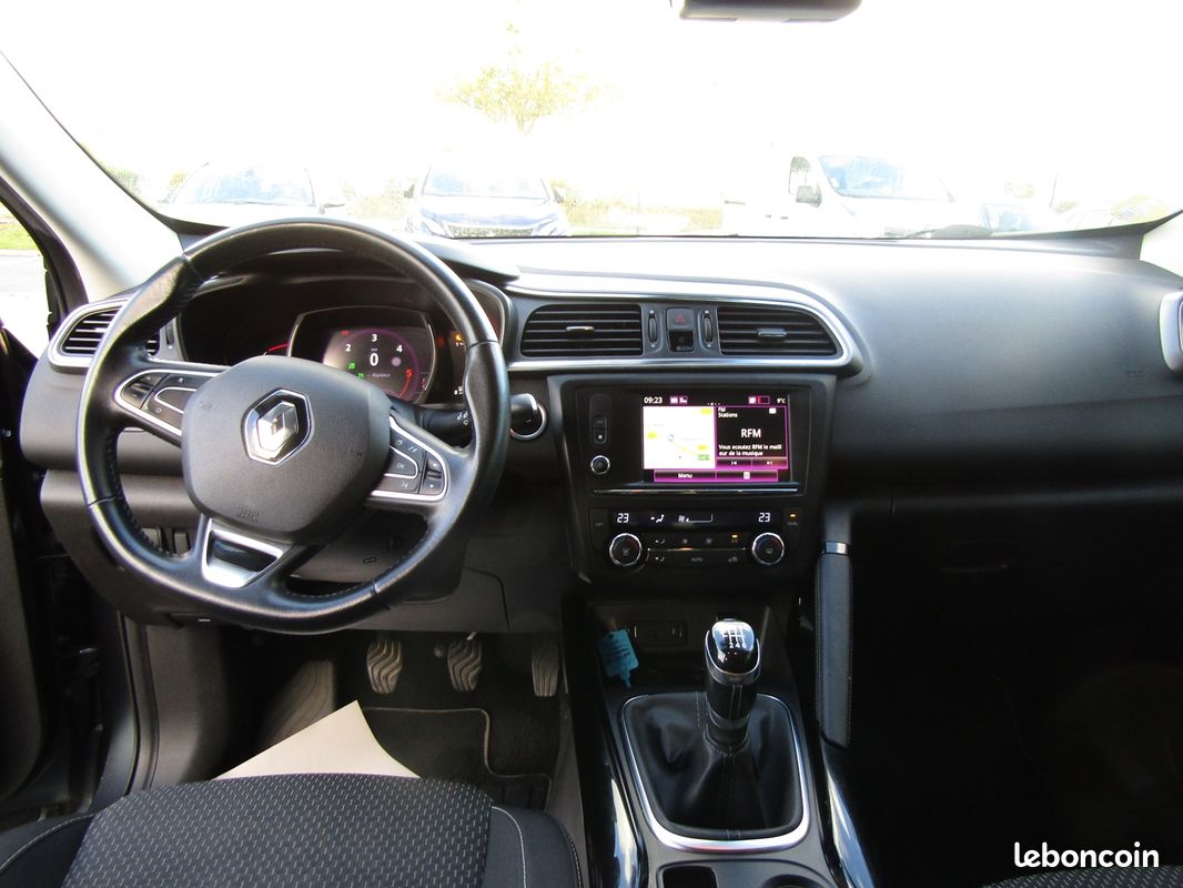 Renault KADJAR 1.5 DCI 110CH ENERGY BUSINESS ECO² (image 6)