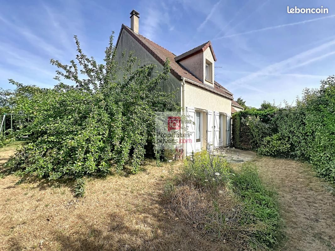 Maison 5 pièces 112 m² · à Le Perray-en-Yvelines · 112 m² · 390 000 €