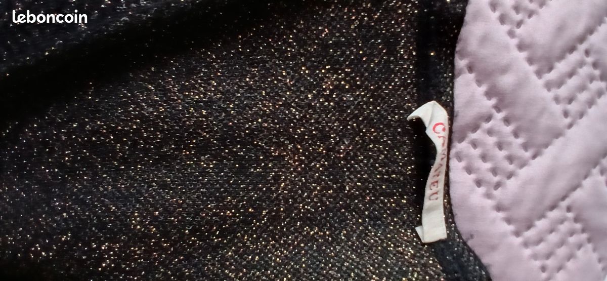 Petit gilet pailleté pour les fêtes (image 3)