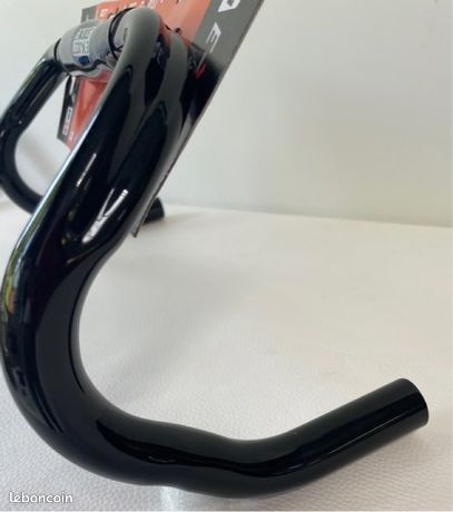 Cintre vélo route Bontrager pour Trek Madone SLR 40, 42 ou 44cm