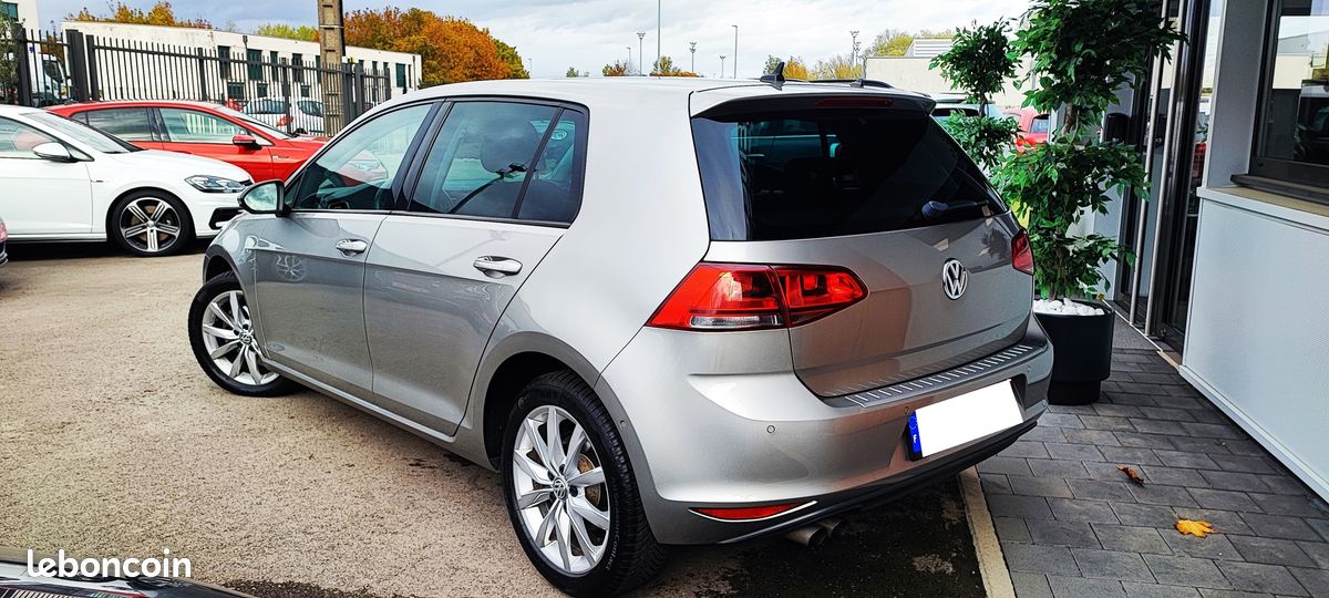 Volkswagen GOLF VII 1.4 TSI 140CH HIGHLINE DSG7*KEYLESS*LANE ASSIST*A.C.C*CAMERA*PARK ASSIST*WEBASTO (image 4)