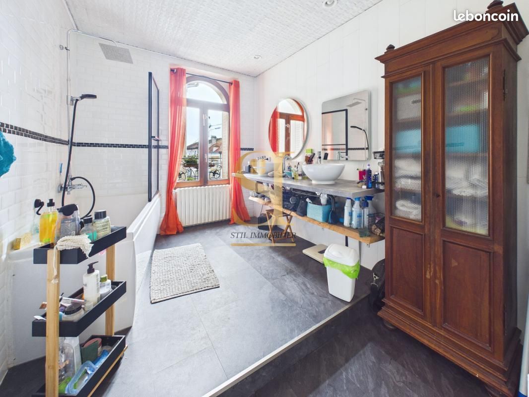 Maison 7 pièces 220 m² (image 11)