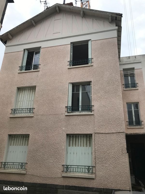 Appartement 2 pièces 54 m² · à Clermont-Ferrand · 53,5 m² · 525 €