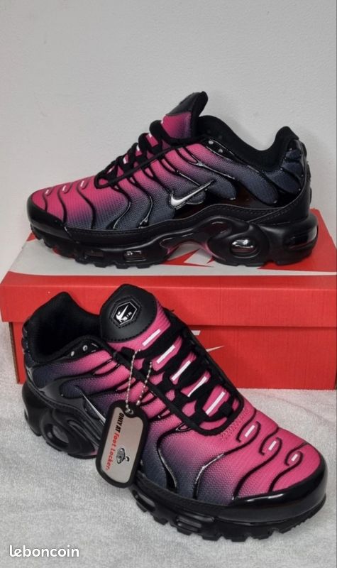 Nike Air Max Plus Tn Rose/Noir/Blanc/Pointure 43-274847 Chaussures