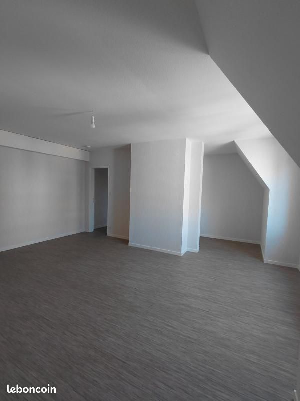 Appartement 3 pièces 68 m² · à Moulins · 68 m² · 581 €
