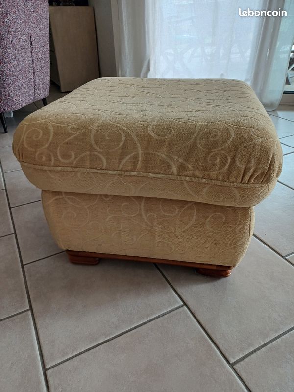 Pouf (image 1)