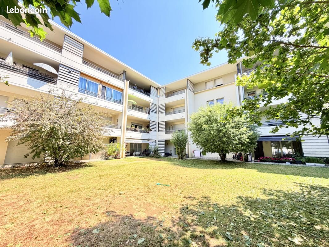 Appartement 4 pièces 81 m² · à Saint-Julien-en-Genevois · 81 m² · 389 000 €