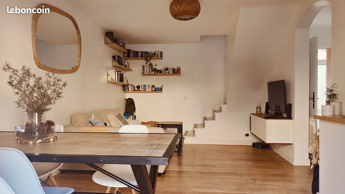 Maison à louer toulon La Palasse