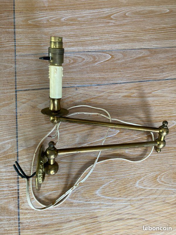 Ancienne applique murale avec bras articulé en laiton (image 2)