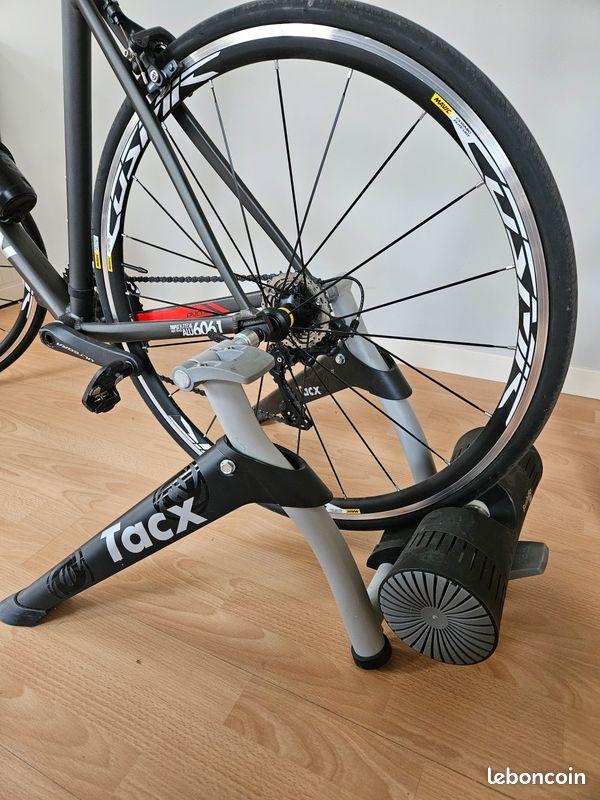 Bicycle Trainer T2780 Tacx Neo Tacx T2790 Trainer Tacx Bushido