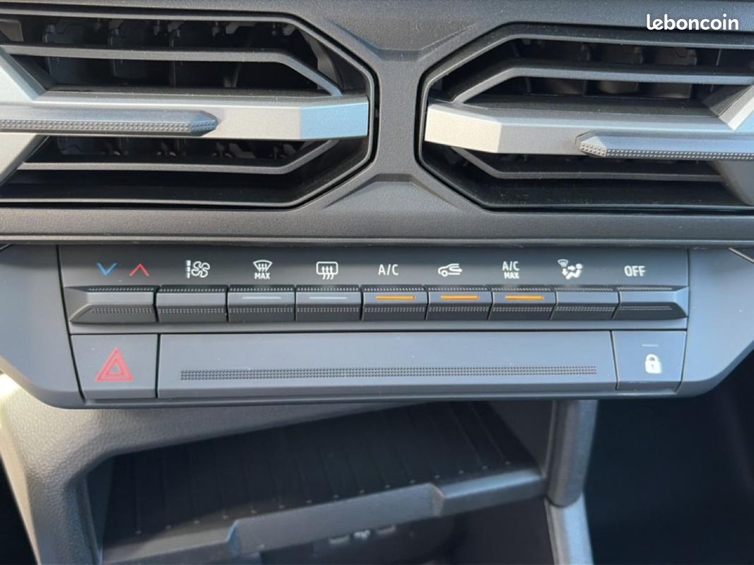 DACIA DUSTER 1.2 hybrid-g 150 expression 4x4 (image 21)