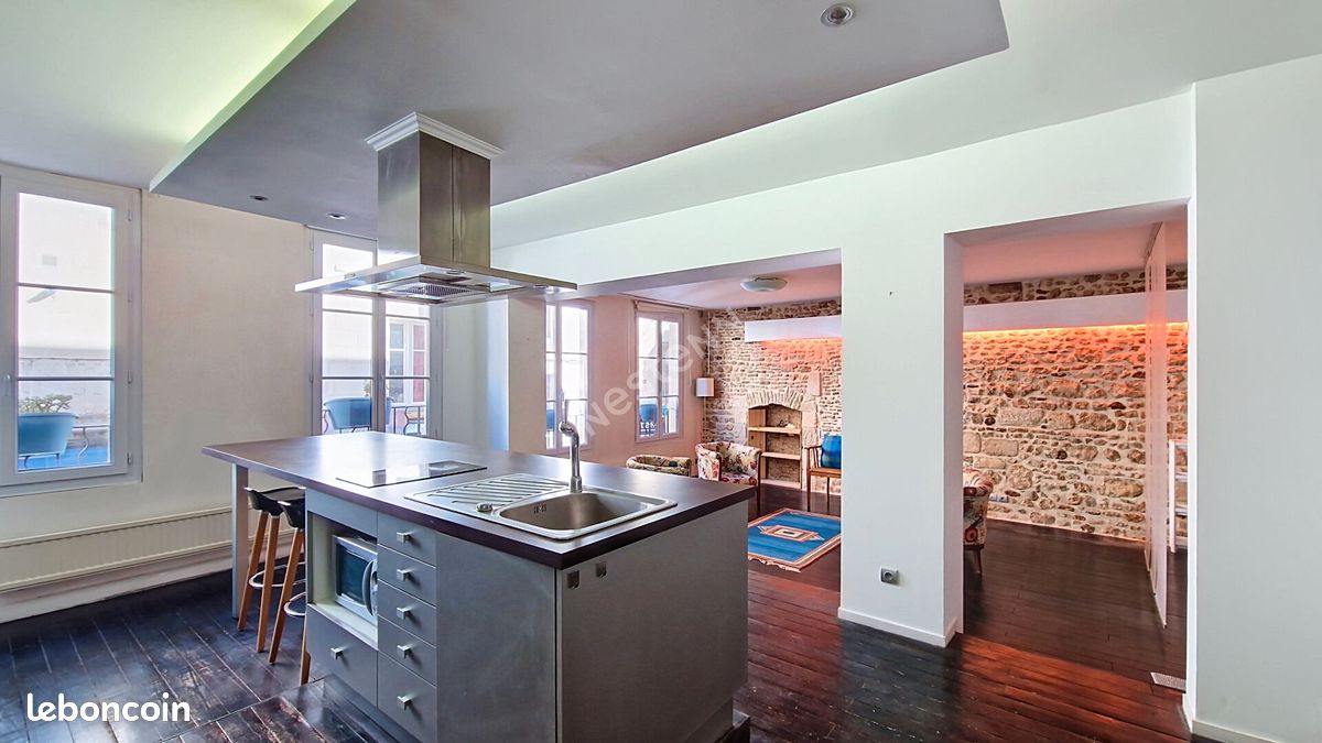 Appartement 1 pièce 58 m² · à Poitiers · 58 m² · 700 €/mois