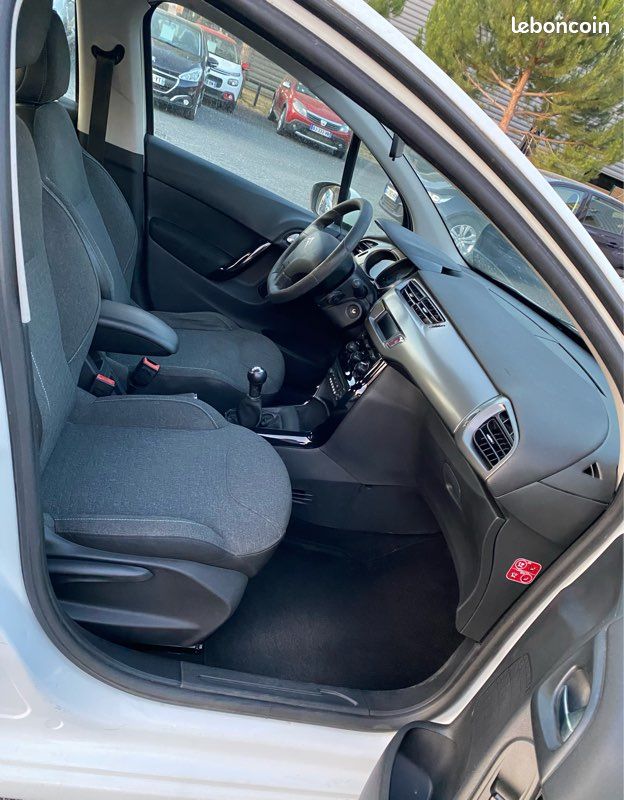 Citroën c3 1.6 hdi 75 ch (image 4)
