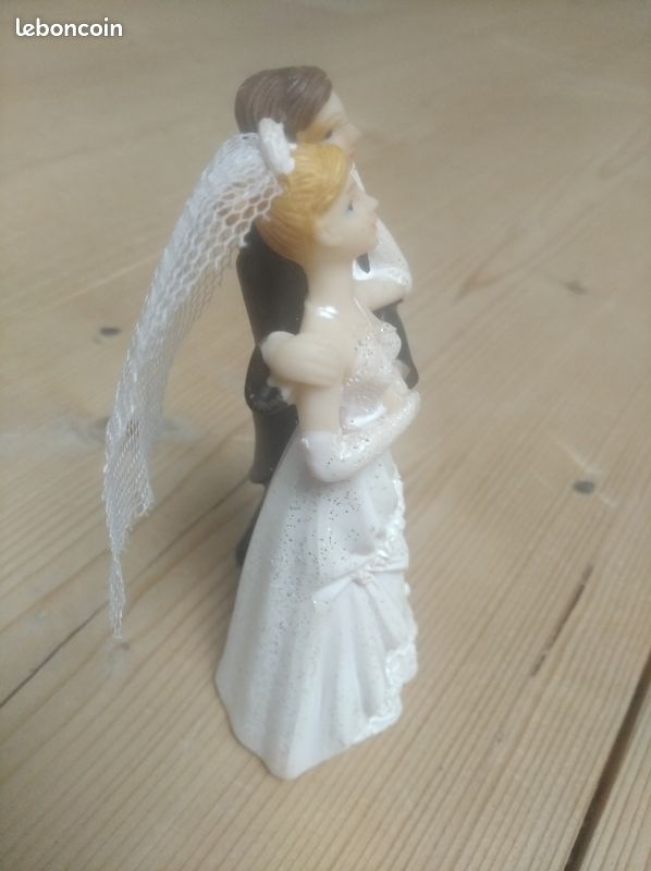 Figurine couple gâteau mariage (image 3)