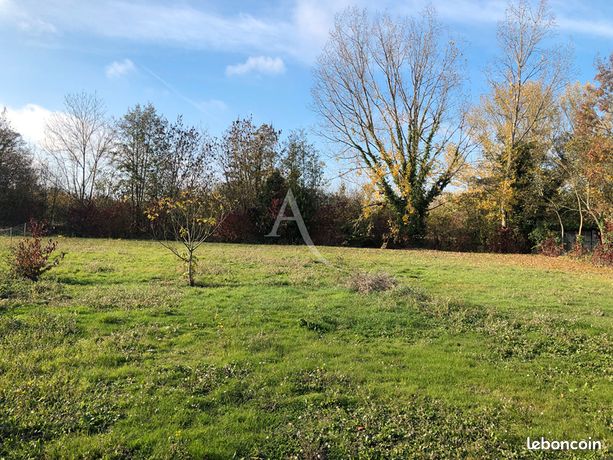 Terrain 900 m² VOUILLE LES MARAIS