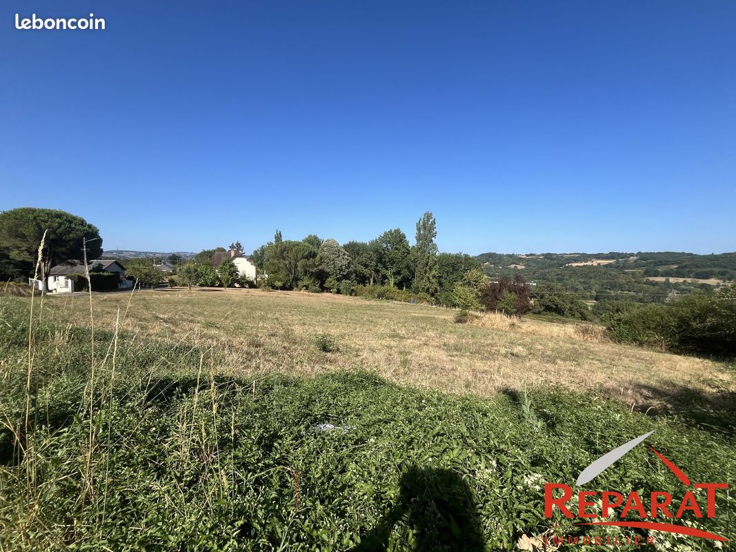 Terrain 1300 m² · à Ussac · 1 300 m² · 58 500 €