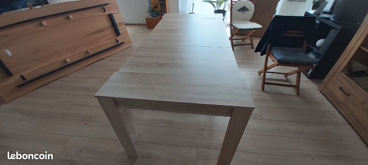 Vend table de salle à manger (image 3)