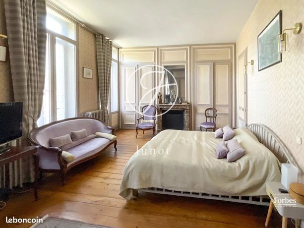 Maison 10 pièces 270 m² — 9