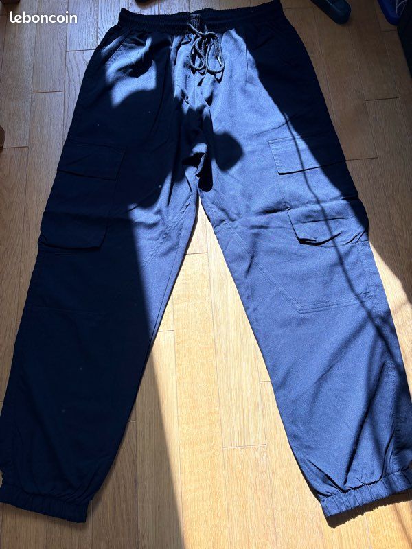 Pantalon cargo taille L noir homme /ado (image 1)