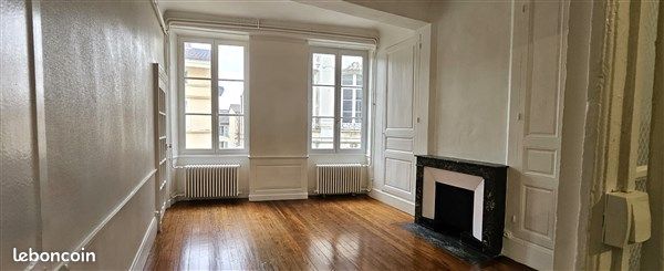 Appartement 3 pièces 80 m² · à Mâcon · 80 m² · 620 €