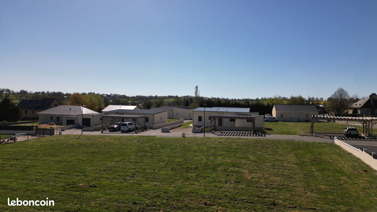 Terrain viabilisé à Ceignac · à Calmont · 80 000 €