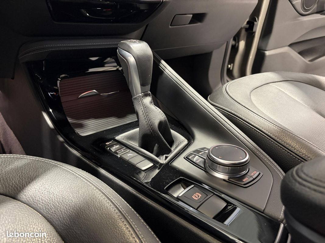 BMW X1 sDrive 18i 136 ch BVA8 F48 xLine (image 9)