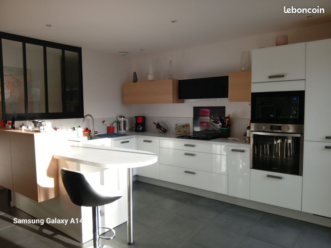 Maison 5 pièces 100 m² · à Tourcoing · 100 m² · 348 000 €