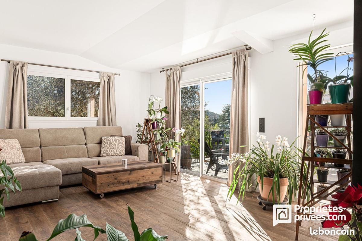 Maison 5 pièces 114 m² · à Peymeinade · 114 m² · 594 000 €