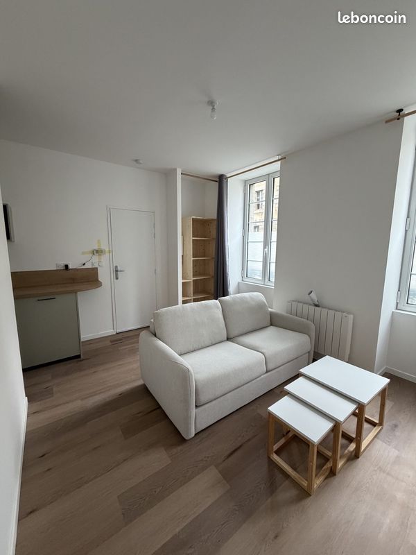 Appartement 1 pièce 18 m² · à Mayenne · 18 m² · 330 €/mois