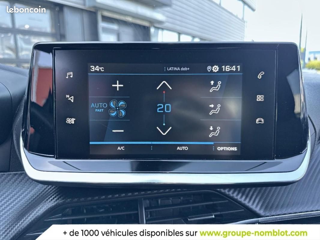 Peugeot 2008 PureTech 130 S&S EAT8 Style (image 20)