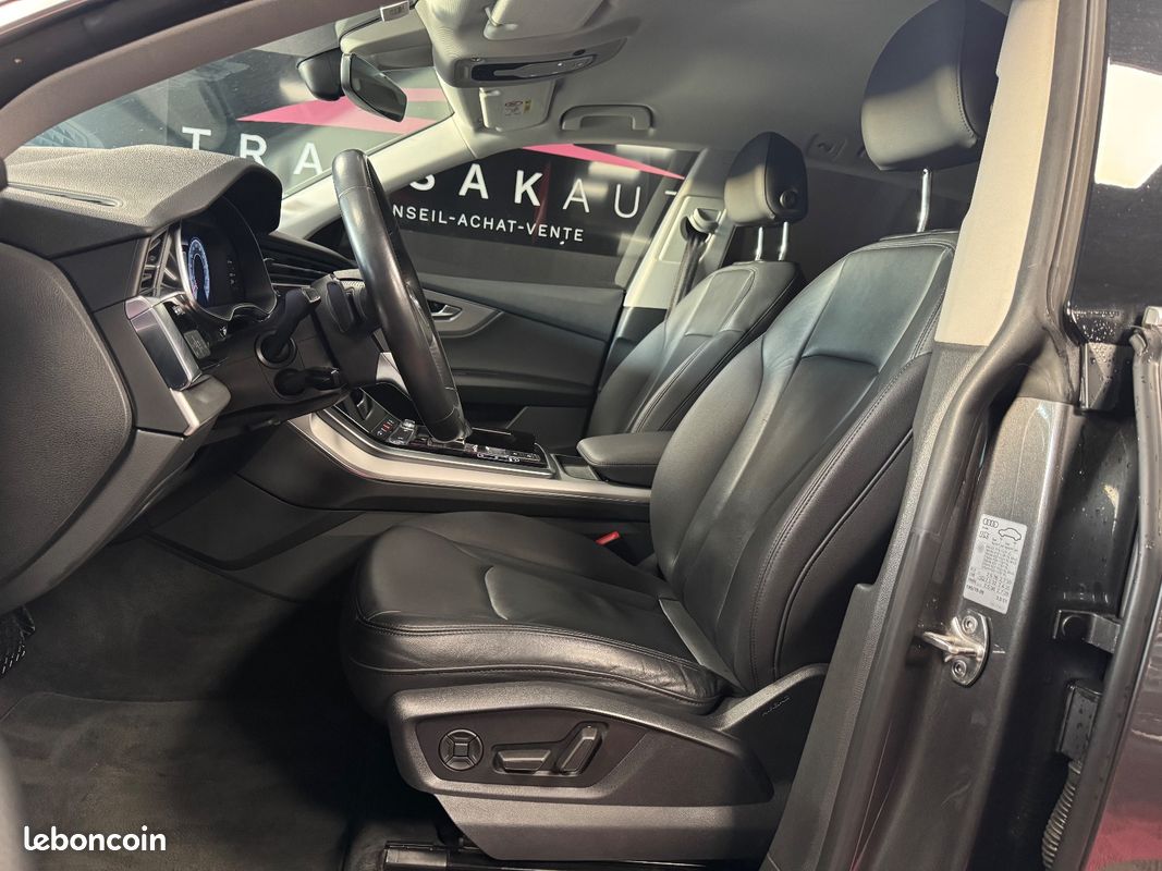 AUDI Q8 Q8 45 TDI 231 Tiptronic 8 Quattro / CarPlay / Caméra de recul / Sièges éléctriques (image 7)
