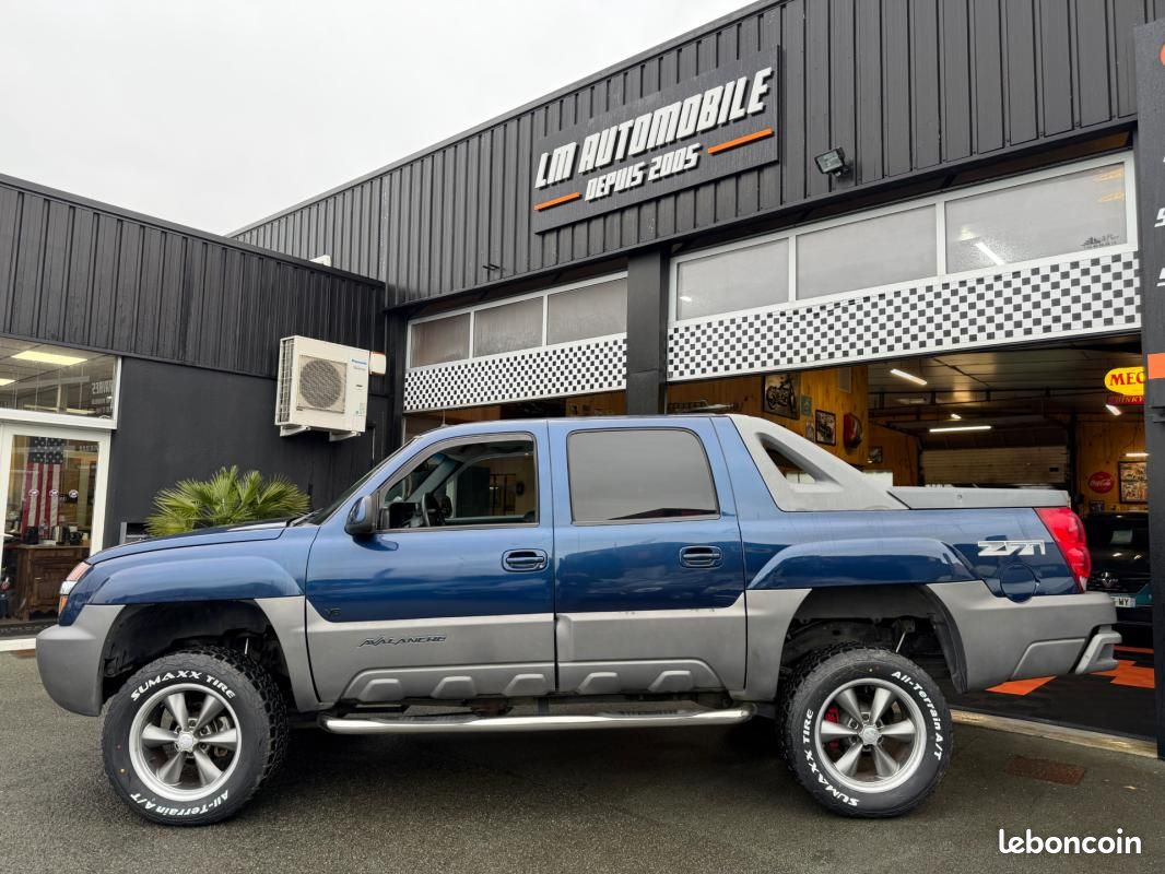 Chevrolet Avalanche V8 5.3 4x4 vortec (image 2)