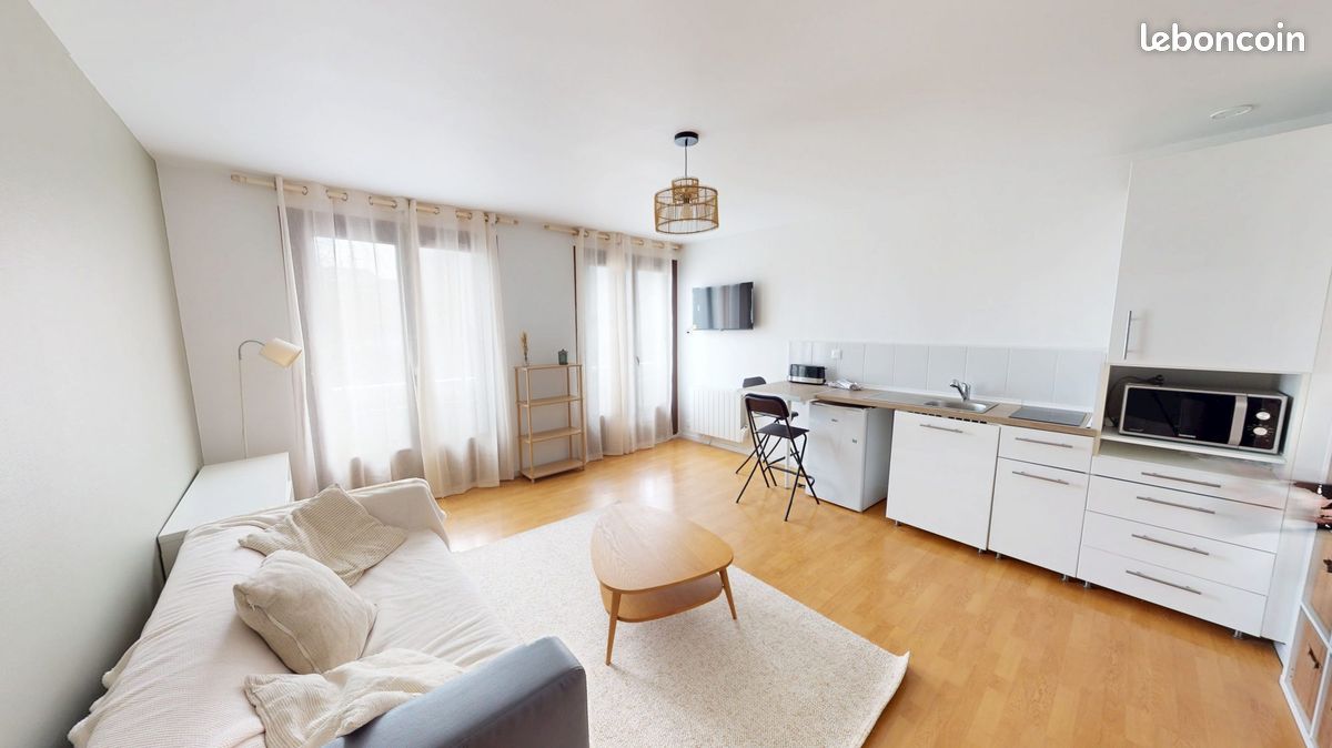 Appartement 1 pièce 33 m² · à Sainte-Adresse · 33 m² · 585 €