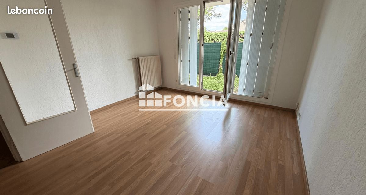 Appartement 1 pièce 39 m² · à Pontault-Combault · 39 m² · 850 €
