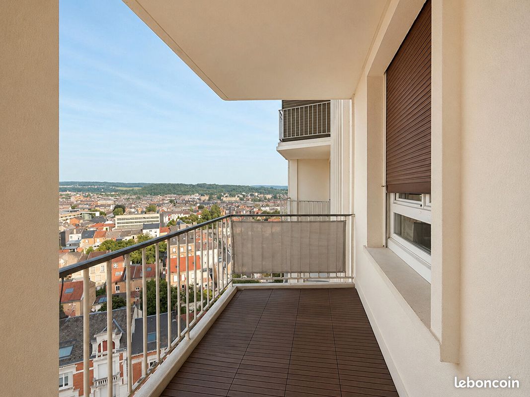 Appartement 4 pièces 90 m² · à Charleville-Mézières · 90 m² · 880 €/mois