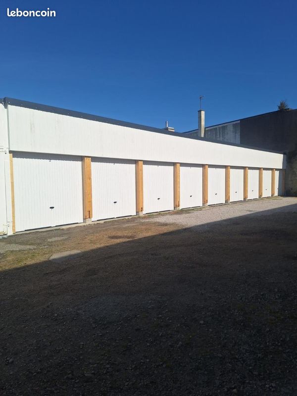 Parking 9 m² · à Cherbourg-en-Cotentin · 9 m² · 65 €/mois